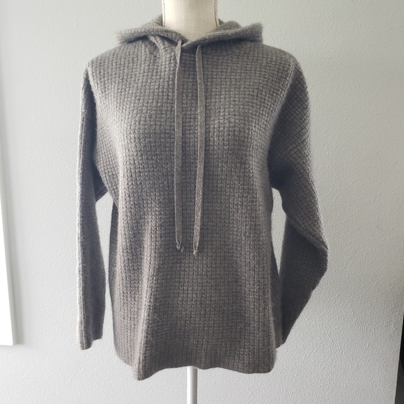 Castanea Sweaters - Castanea Brook Lunar 100% Casmere Hoodie Sweater Womens Medium Grey
